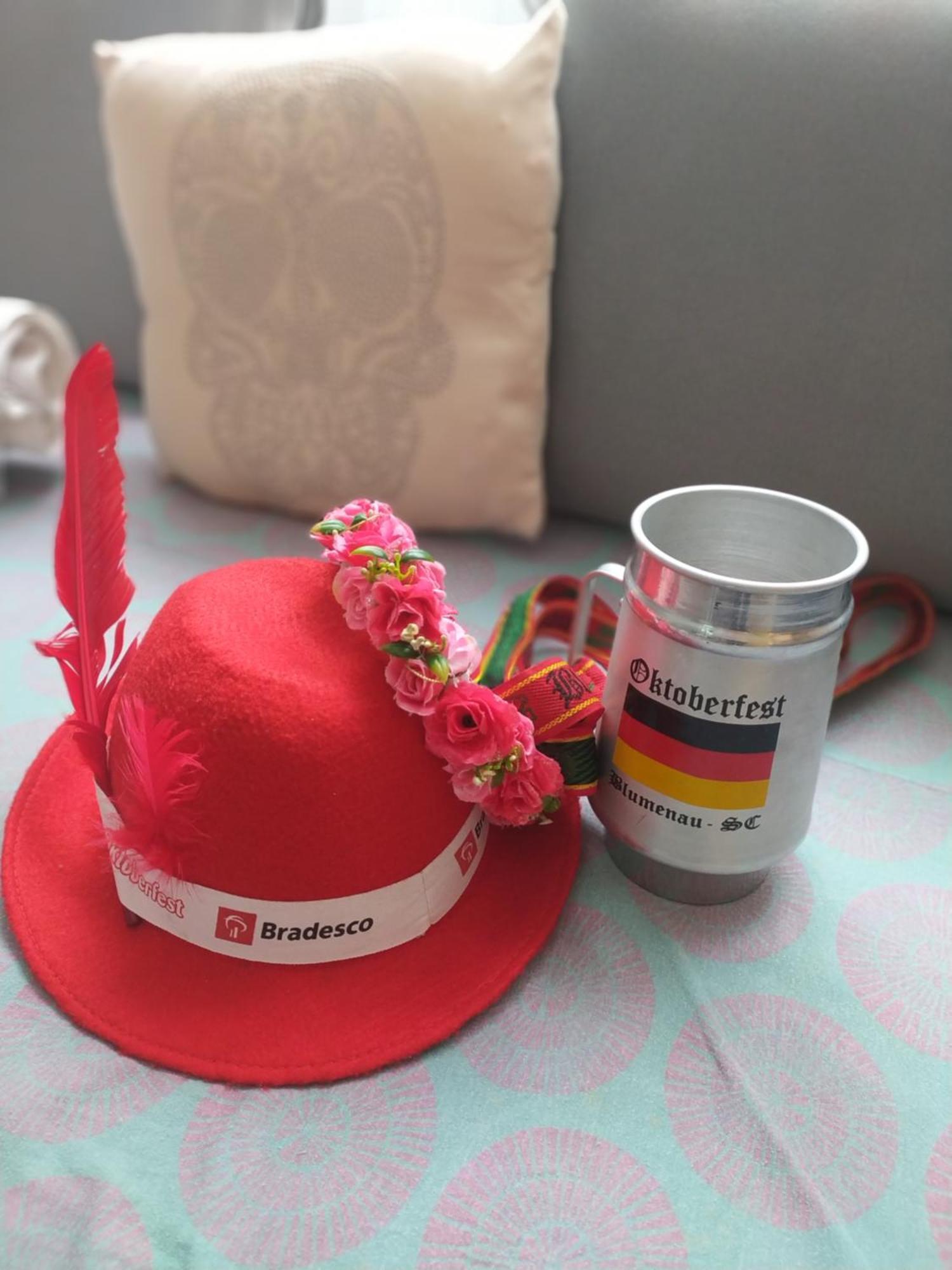 Lindo Espaco Inteiro Oktoberfest C/ Churrasqueira. Blumenau Eksteriør billede